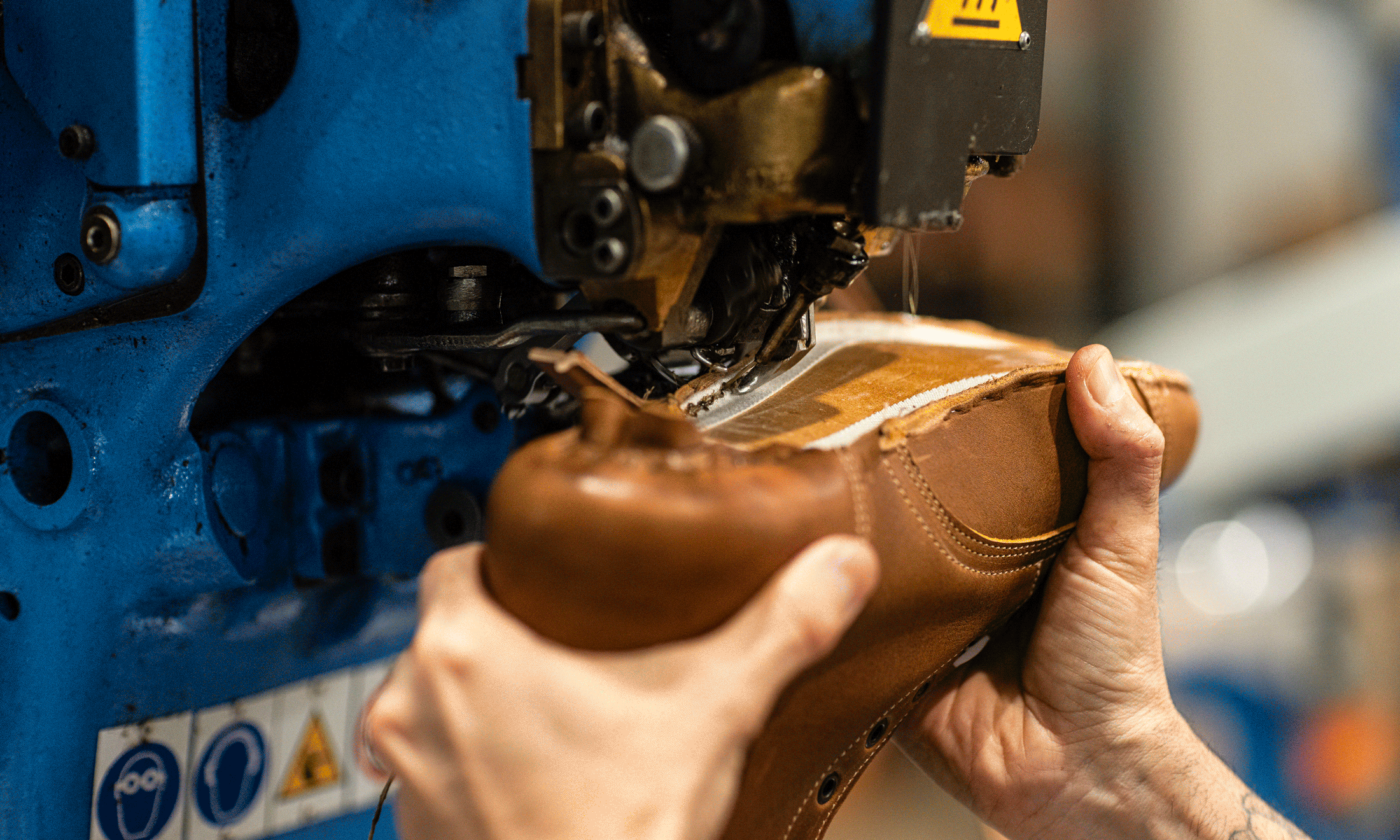animation of attaching welt using welt machine
