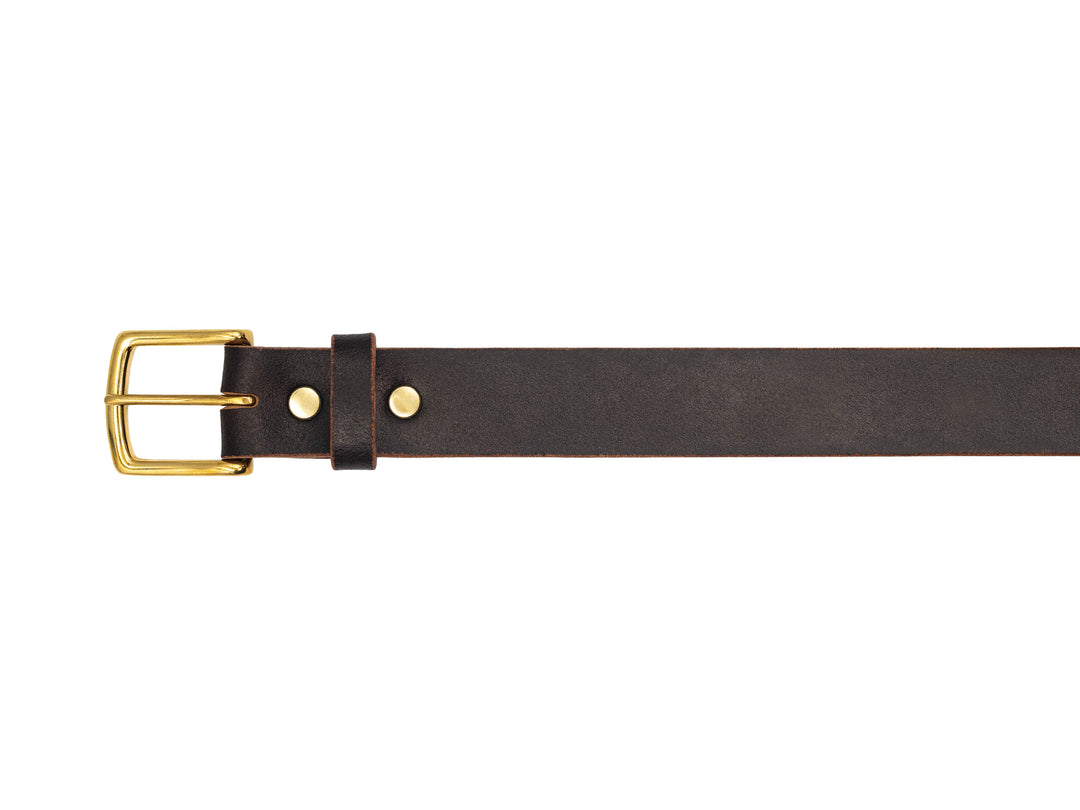 close up view of buckle on java waxed flesh leather belt on white background