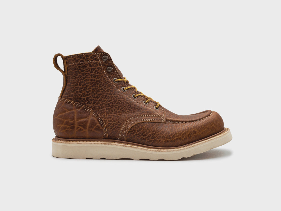 360° rotating view of the Cognac Shrunken Bison Moc Toe boot