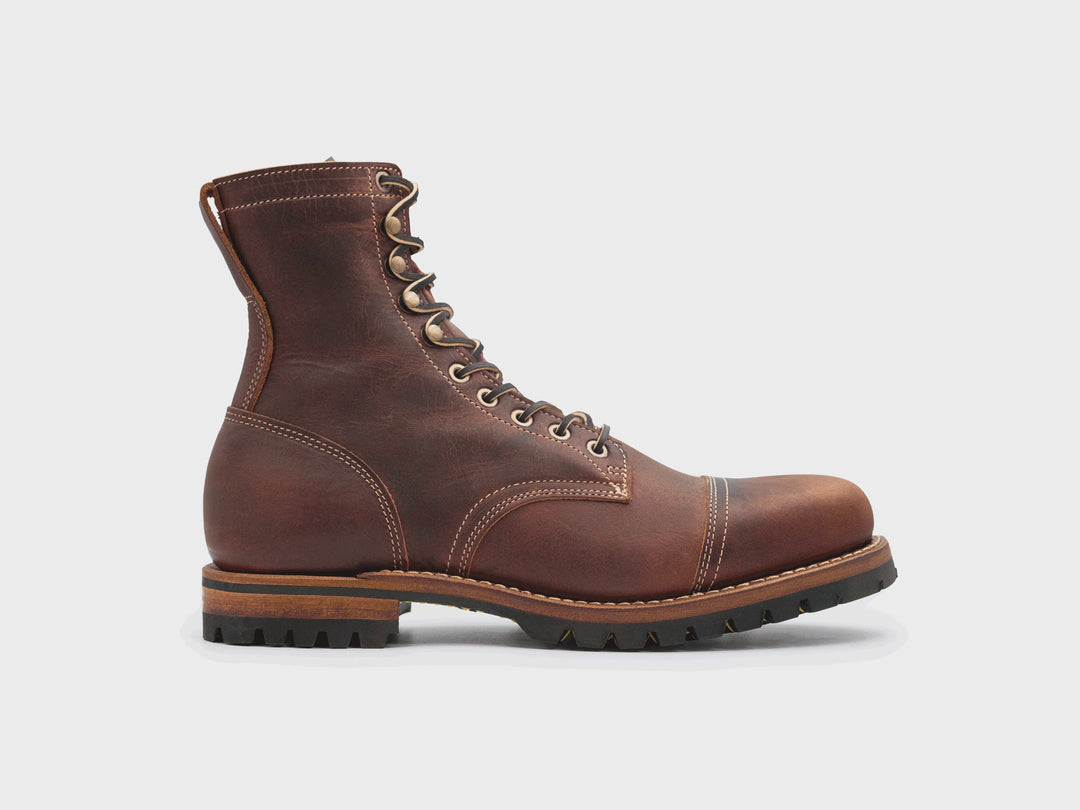 360° rotating view of the Autumn Cypress Cap Toe Upland boot