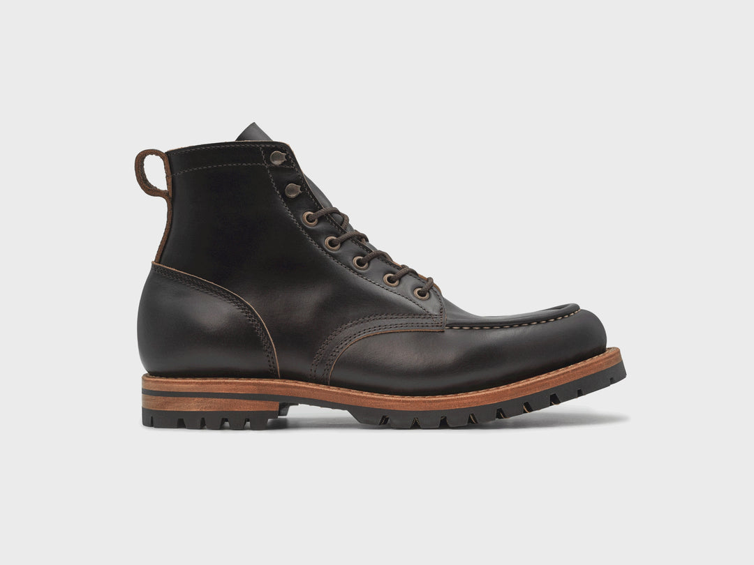 360° rotating view of the Charcoal Double Shot Moc Toe boot