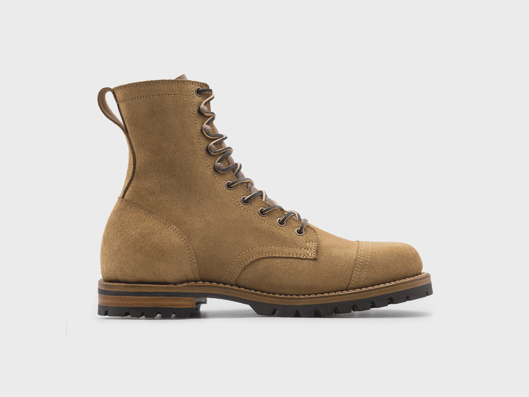 360° rotating view of the Coyote Rough Out Cap Toe Upland boot