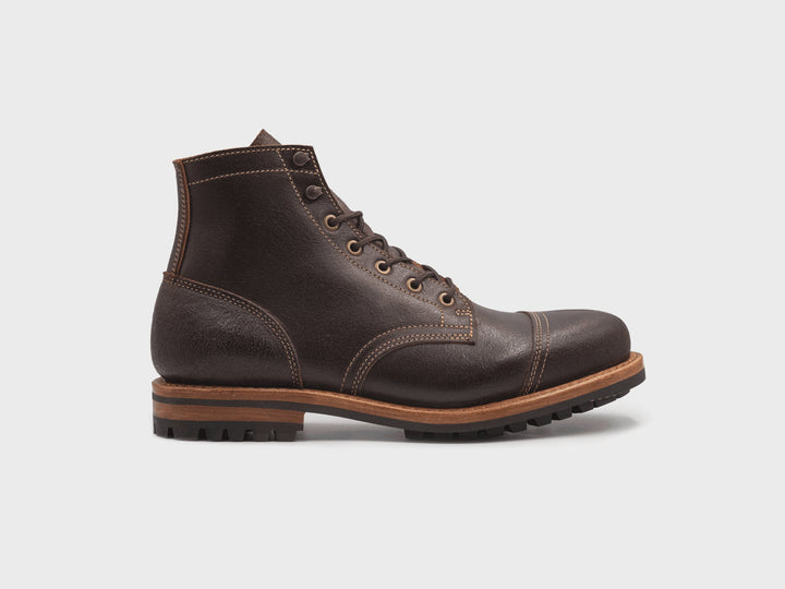 360° rotating view of the Chocolate Rough Shot Cap Toe boot