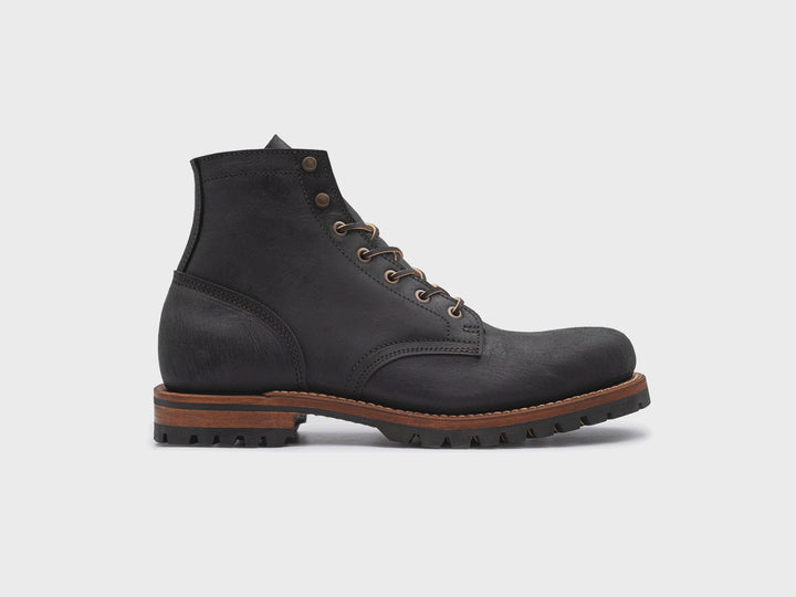 360° rotating view of the Black Teton Stag Plain Toe boot